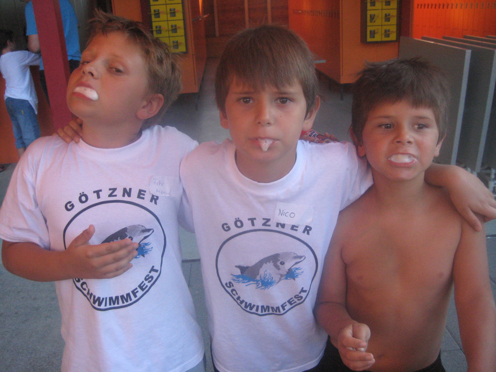 IMG_3693_JPG-1280765433