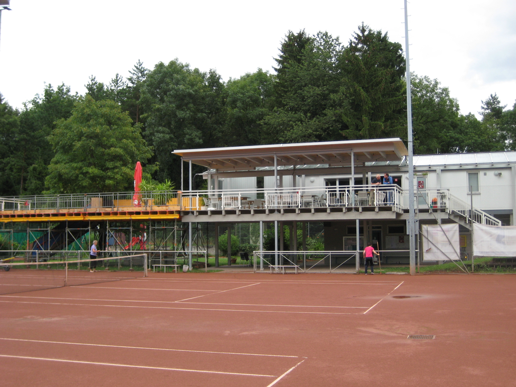 klubheim bw_JPG-1281104402