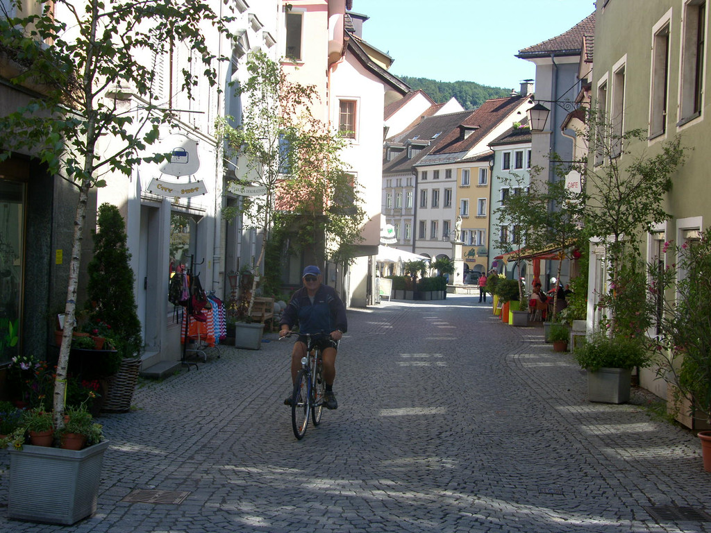 05_JPG-1281184828
