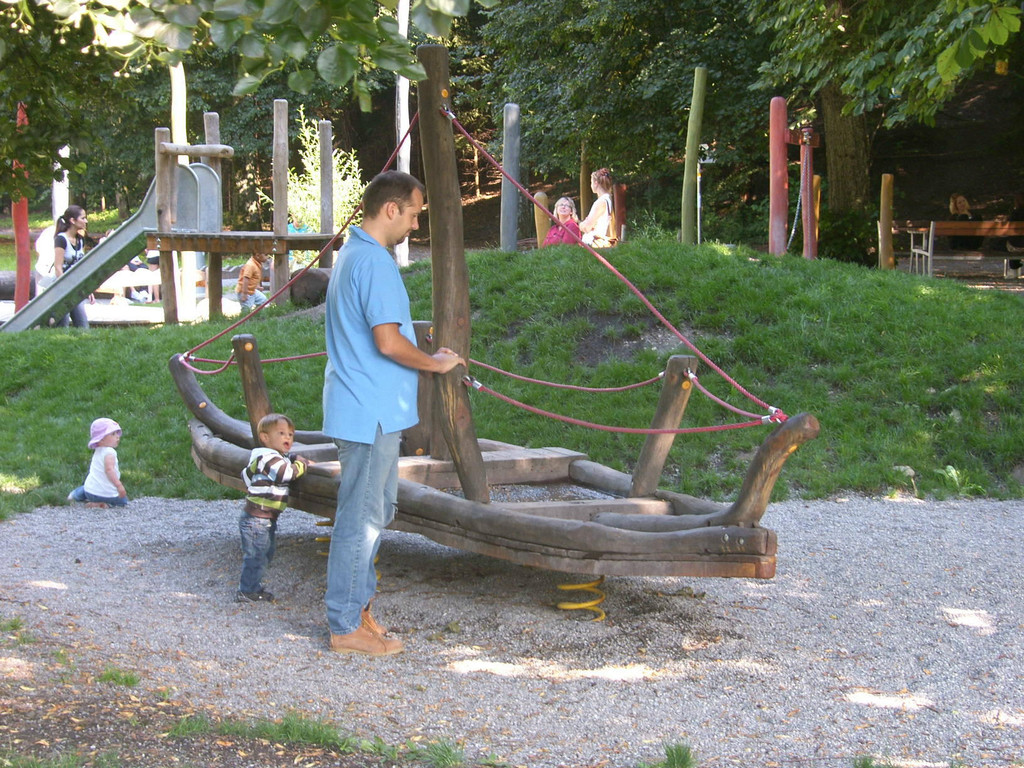 10_JPG-1281258207