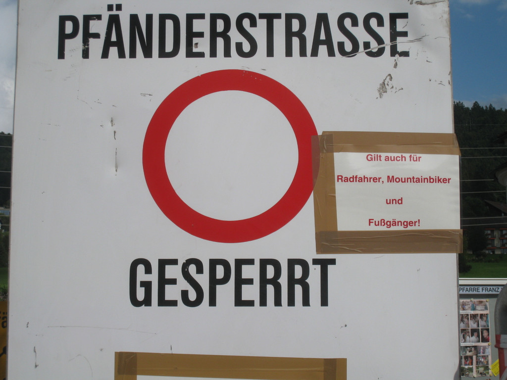 Pf__nderstra__e Sperre Schilder  neu _1__jpg-1281442024