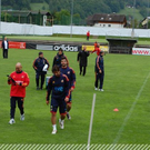 Großes Medieninteresse beim ersten Training der Spanier