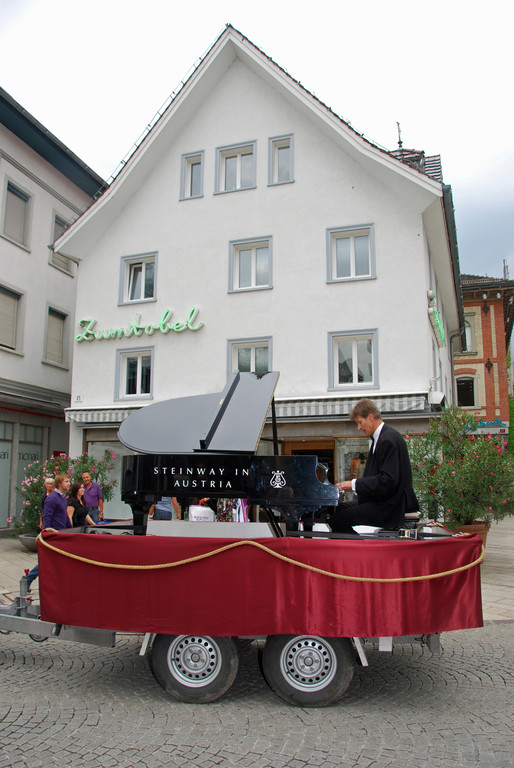 DSC_0014_JPG-1281905349