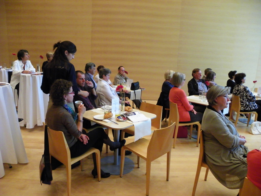 105_0001_jpg-1282038784