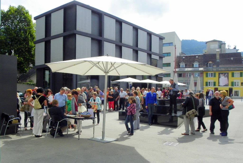 104_9507_jpg-1282045404