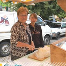 Gute Stimmung beim Tschaggunser Buramarkt