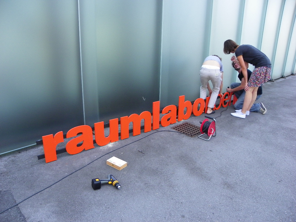 104_1164_jpg-1282079656