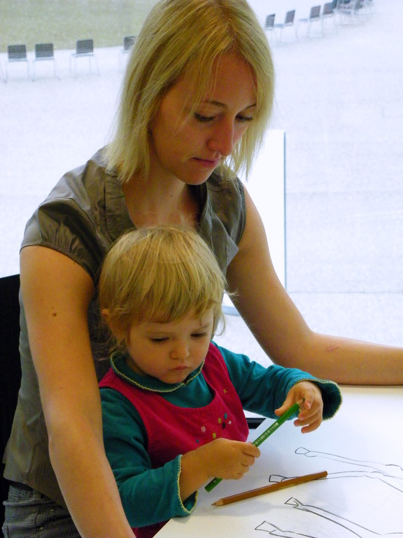 105_0016_jpg-1282081717