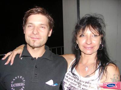 2012895.jpg