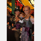 517626907-promis-oktoberfest-wiesn-vips_9.jpg