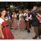 879666950-promis-oktoberfest-wiesn-kaefer-hippodrom_9.jpg