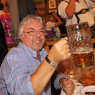 1117828164-promis-oktoberfest-wiesn-kaefer-hippodrom_9.jpg