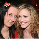 Alle Girls an Deck im Parkdeck