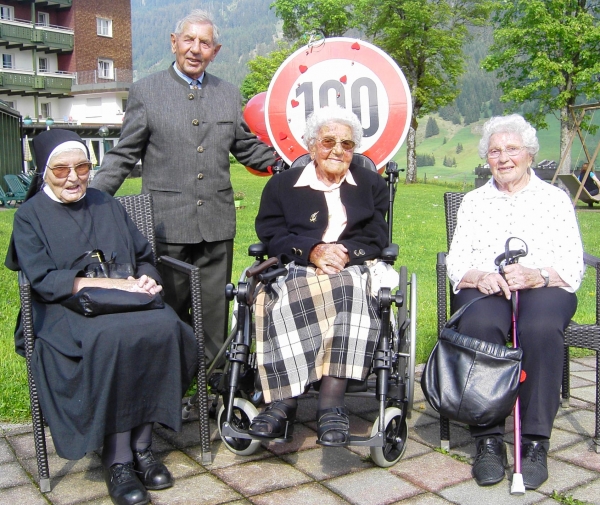 Berta Brutscher100 _1_.jpg