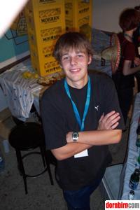 438566.jpg