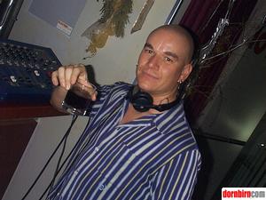 541702.jpg