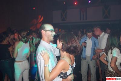 581525.jpg