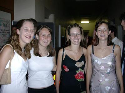 590767.jpg