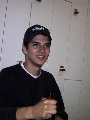 594106.jpg
