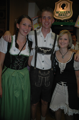 Oktoberfest1.JPG