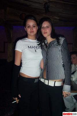 703850.jpg