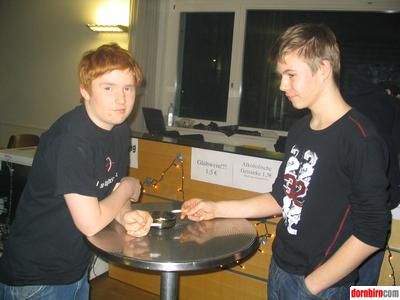 704874.jpg