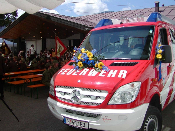 FW Riezlern Kdo Fahrzeugweihe _8_.jpg