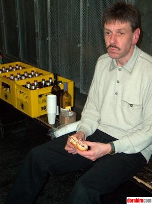 714048.jpg