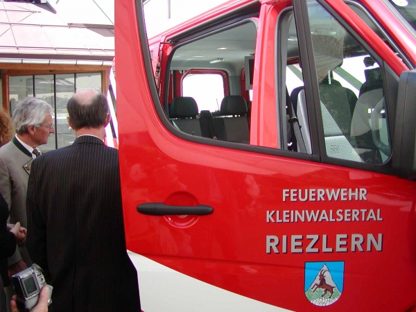FW Riezlern Kdo Fahrzeugweihe _19_.jpg
