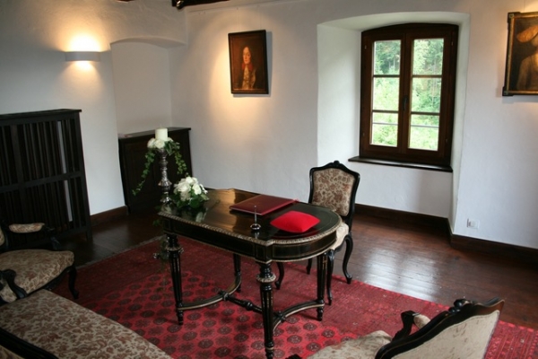 BK_310509 Schloss Amberg 020.jpg