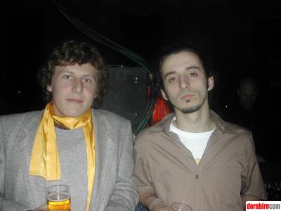 781597.jpg