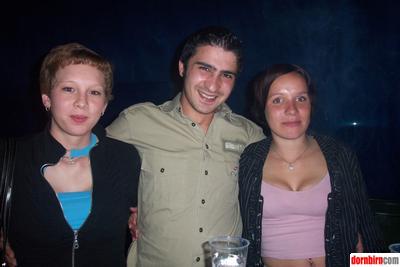 784352.jpg
