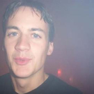 819903.jpg