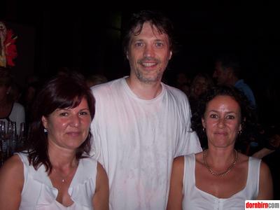838085.jpg