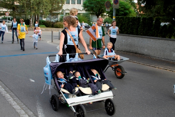 Stundenlauf  Teilnehmer.JPG