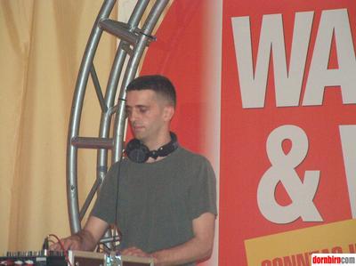 875616.jpg