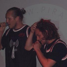 884587.jpg