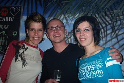 904045.jpg