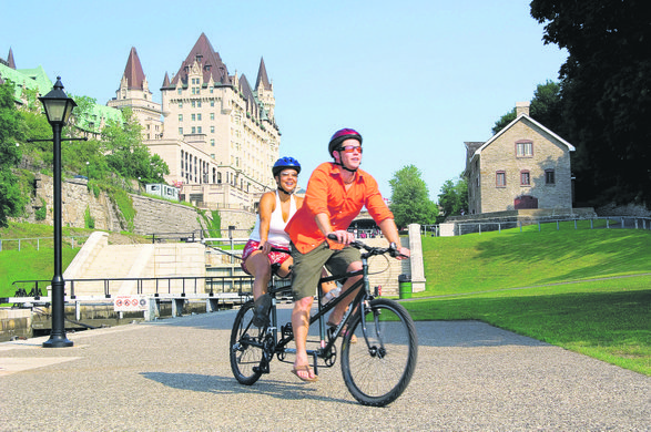 OTT-BikingNearOttawaLocks_rbvn_494813927.jpg