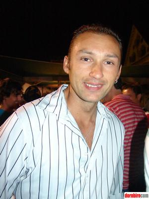 1445015.jpg
