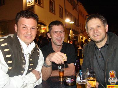 1525387.jpg