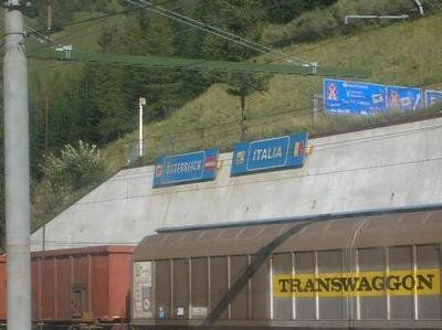 1534801.jpg