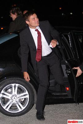 1728473.jpg