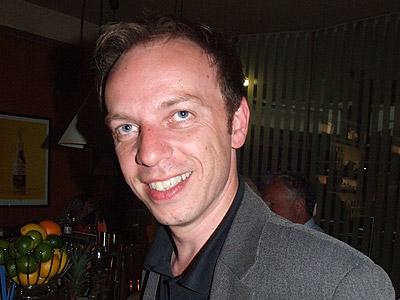 1979779.jpg