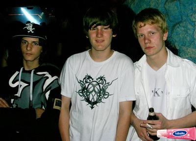 2012532.jpg