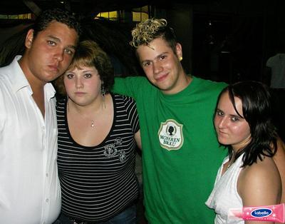 2012543.jpg