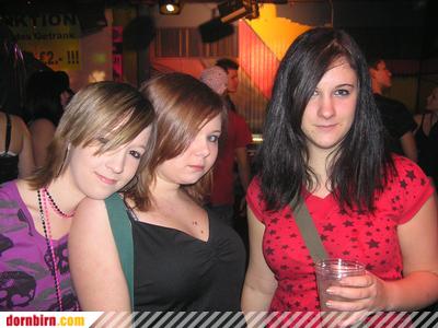 2957977.jpg