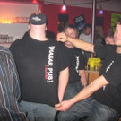 Linie 8 - Hasarpub in there - taramTaram