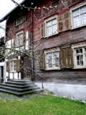 Schlosserhus3.JPG