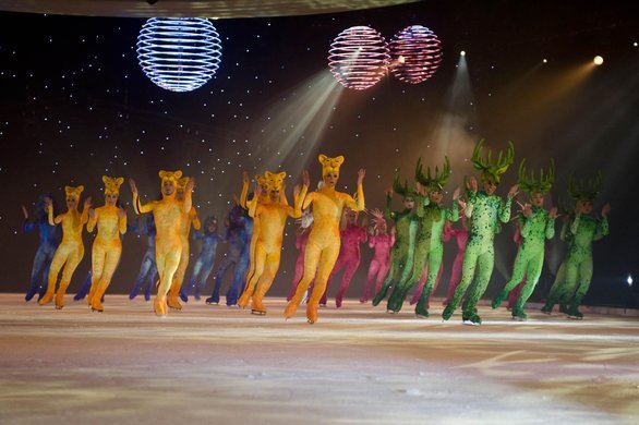 HOLIDAY_ON_ICE_ENERGIA_VENUS_Foto_Morris_Mac_Matzen_Stage_Entertainment.jpg